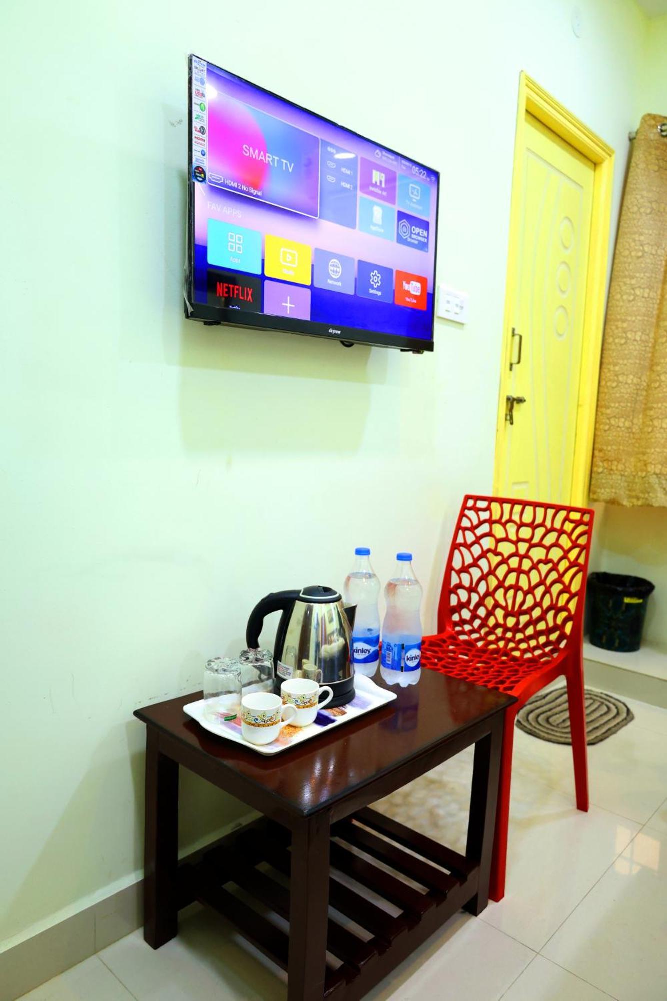 Sri Nilayam Inn Tirupati Bagian luar foto
