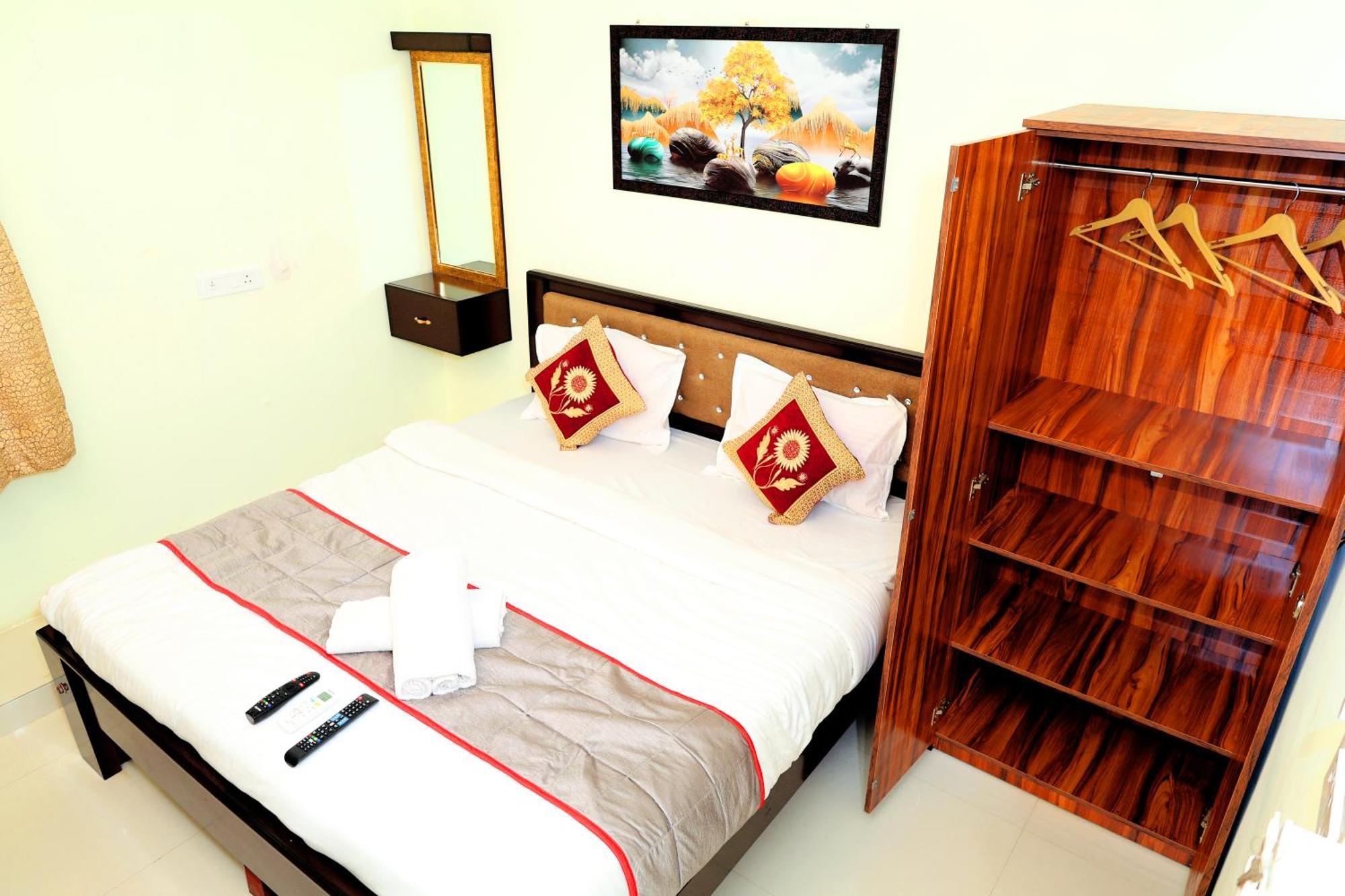 Sri Nilayam Inn Tirupati Bagian luar foto